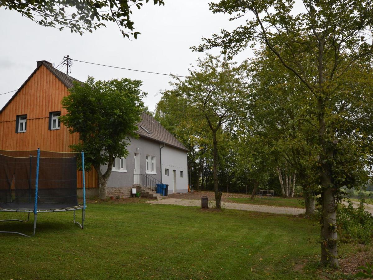 Cozy Holiday Home In Neuendorf With Garden Exterior foto